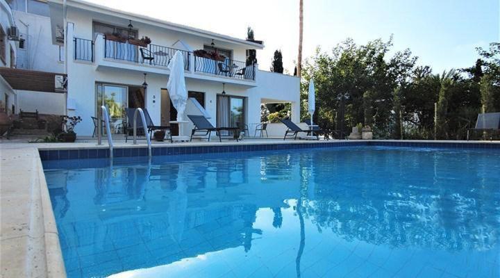 Templos Homes Κερύνεια Εξωτερικό φωτογραφία