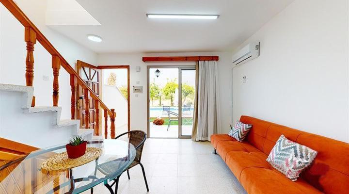 Templos Homes Κερύνεια Εξωτερικό φωτογραφία