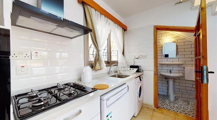Templos Homes Κερύνεια Εξωτερικό φωτογραφία