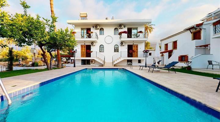 Templos Homes Κερύνεια Εξωτερικό φωτογραφία